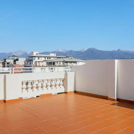 Fronte Mare - - Movida